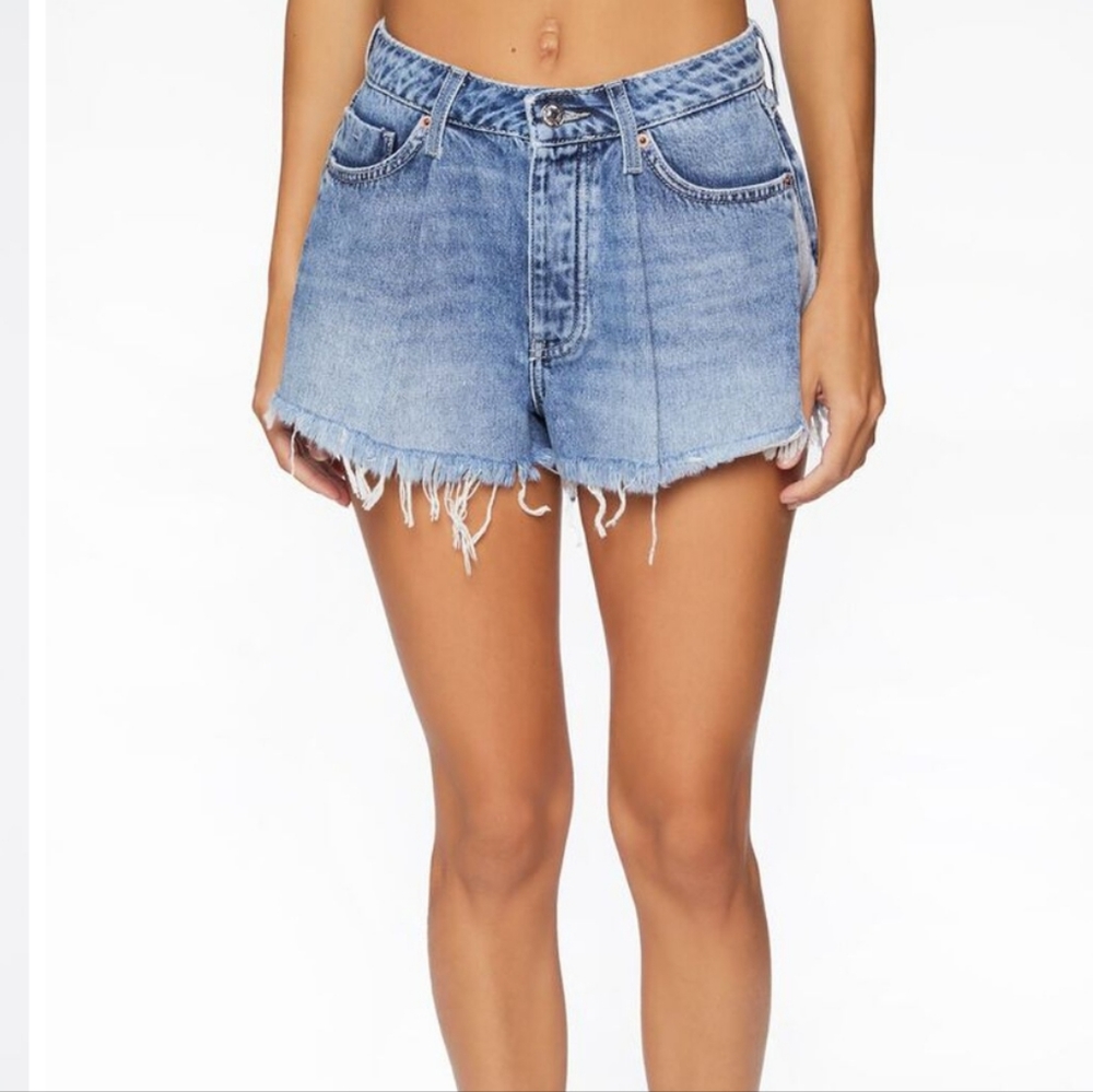 F21 Recycled Cotton Frayed Raw-Cut Denim Shorts - Size 34